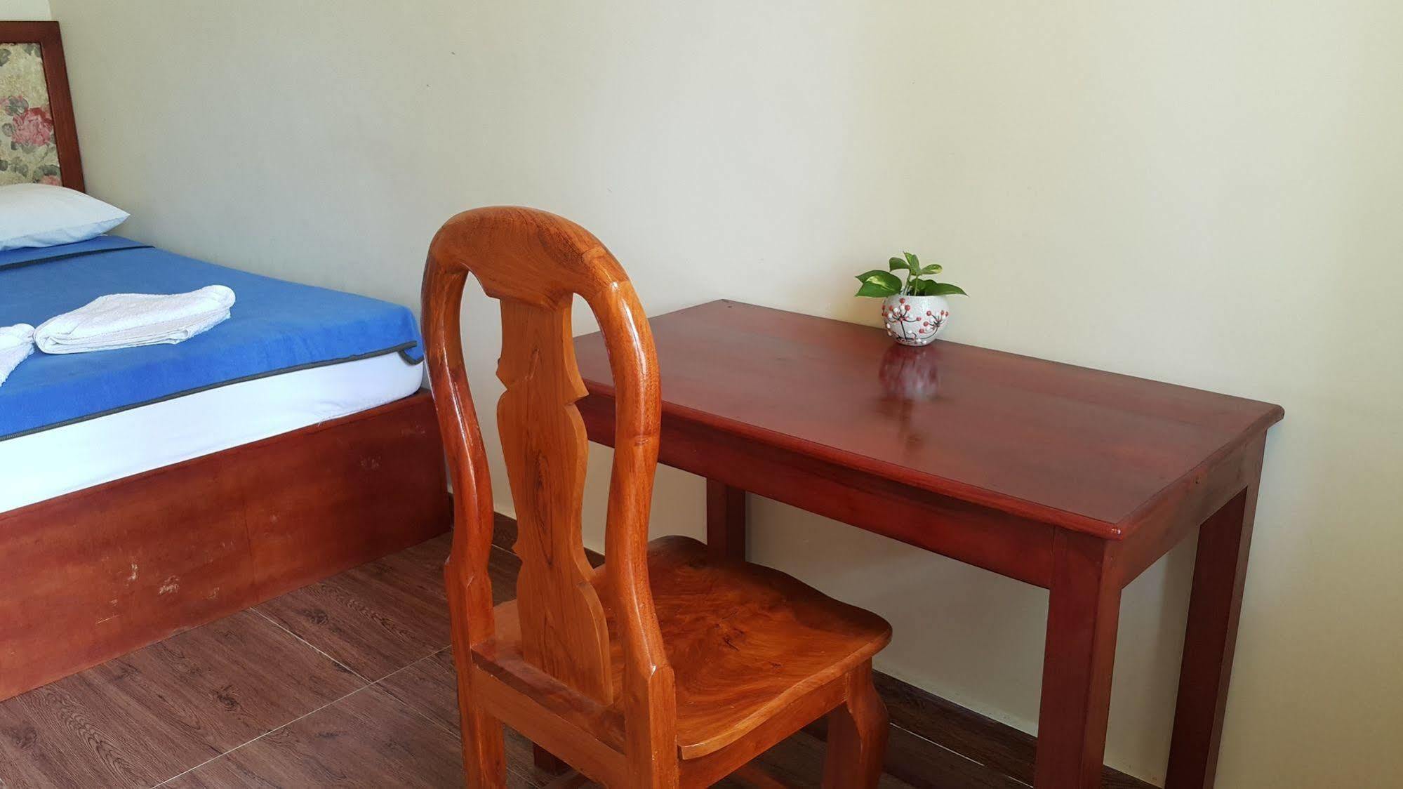 Sakal Guesthouse Restaurant & Bar Sihanoukville Ngoại thất bức ảnh